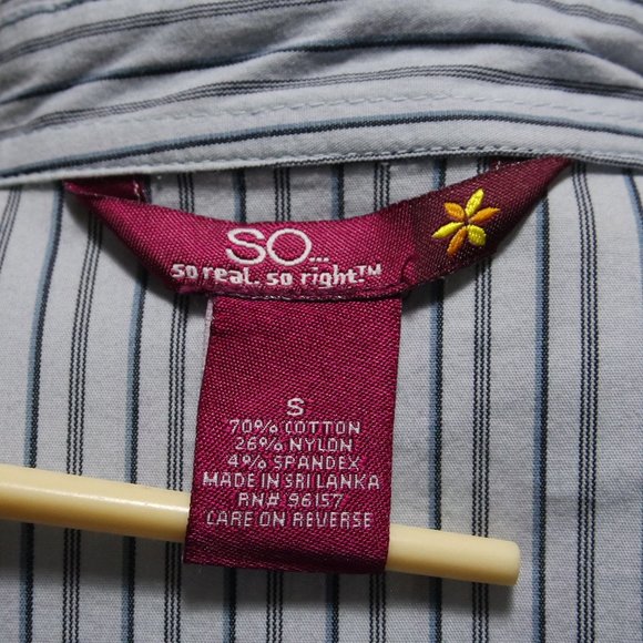 SO..SO REAL SO RIGHT  Blue Striped V-Neck Button Close - Picture 15 of 16